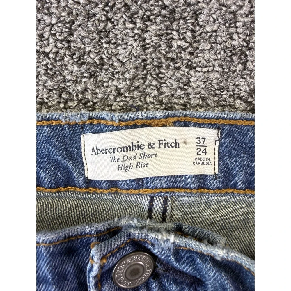 Abercrombie & Fitch The Dad Shorts Womens 24/37 Blue Denim Whiskering Raw Hem